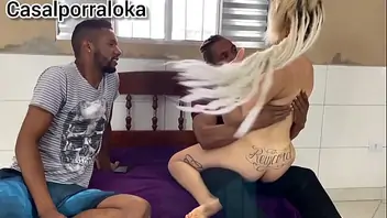 Loirinha Safada Vai Se Trocar Na Frente Dos Irmao E Acaba Sendo Fodida Por Eles