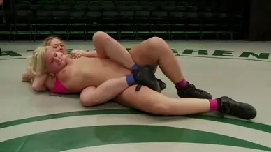 Darling the grappler 0 0 vstara the shortstop lynn fox 0 0 publicdisgrace