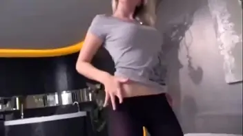 Best shemales cum solo