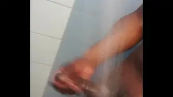 Daddy shower with me