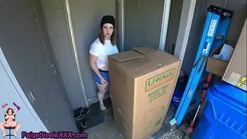 Mona hom delivery scene